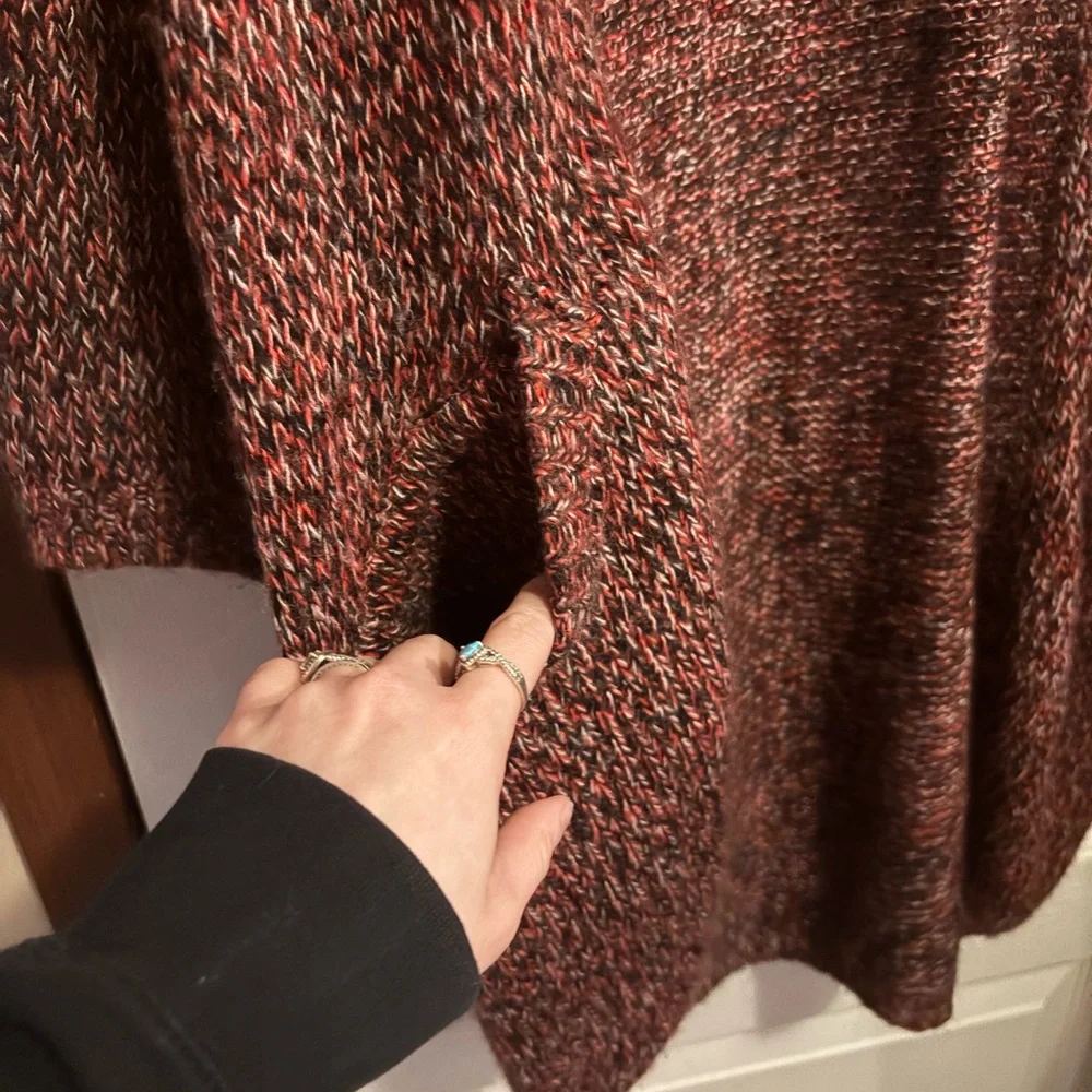 H&M Maroon Sweater Cardigan - Picture 2 of 6